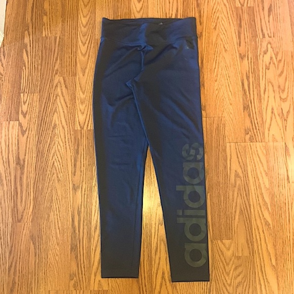 Adidas leggings